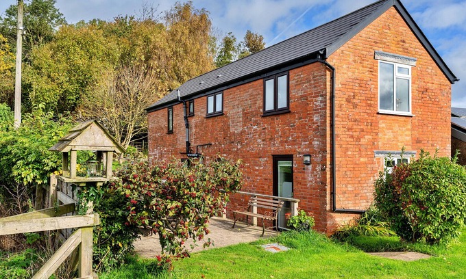 Saint Blazey Cottage | The Barn at Prowses Farm