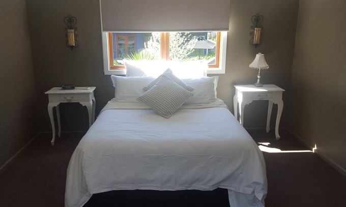 Montrose House | The Barn House - Montrose