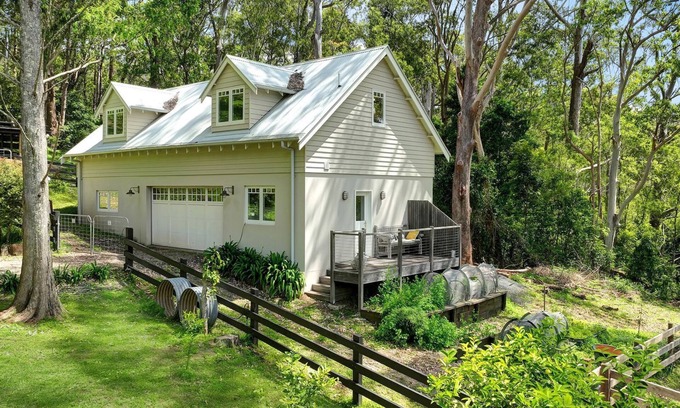 Shoalhaven City Council House | The Barn - Kangaroo Valley