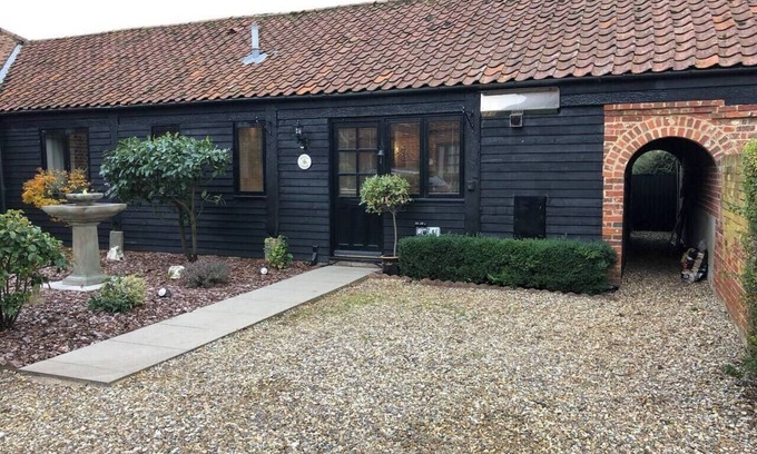 Irstead House | The Barn on the Broads