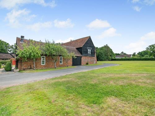 Guildford House | The Barn - Uk49371