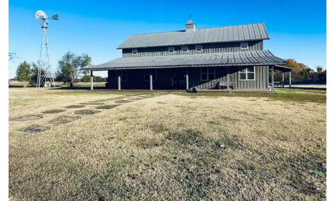 Elmo Other | The Barn