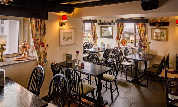 Litton Hotel | The Barrel Inn