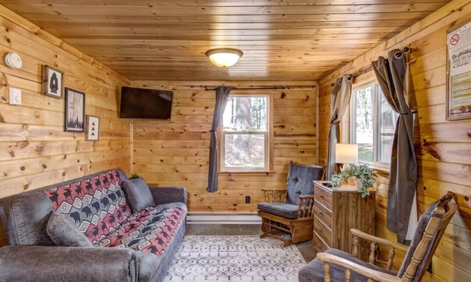 Brill Cabin | The Bass at Lincolnwood Resort