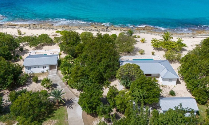 Plum Bay Cottage | The Beach Bungalow Sisters