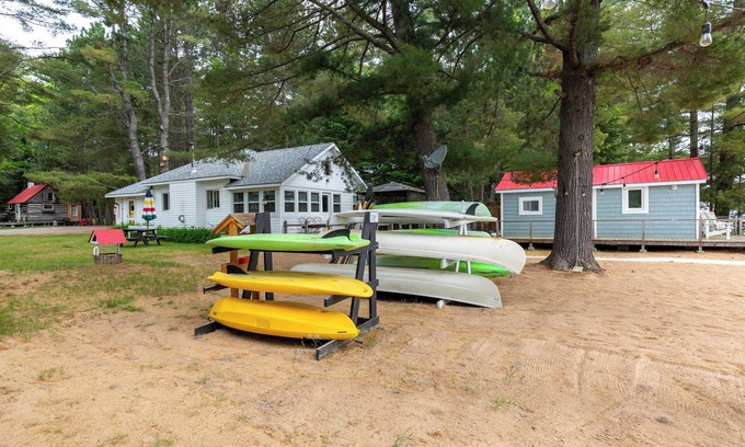 Killaloe Cottage | The Beach Cottages: 3 Cottages + 1 Bunkie, Perfect for Multi-Family Fun!