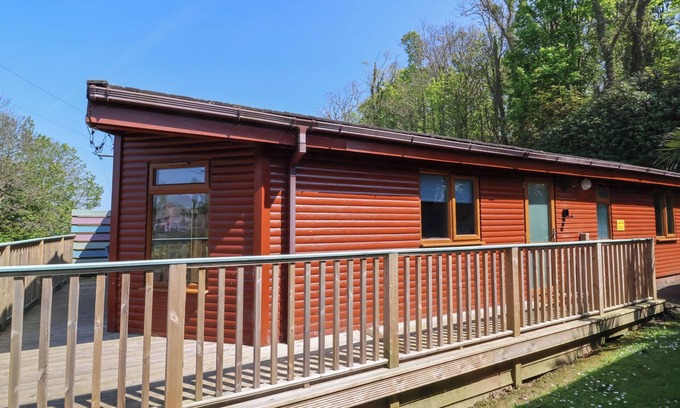 Watermouth Cottage | THE BEACH HOUSE, pet friendly, with a garden in Combe Martin