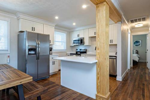 Northeast Virginia Beach House | The Beach Vibe with Hot tub 8 min to the Beach