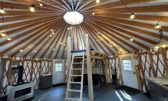 Bethel House | The Bear at Chandler Brook Village