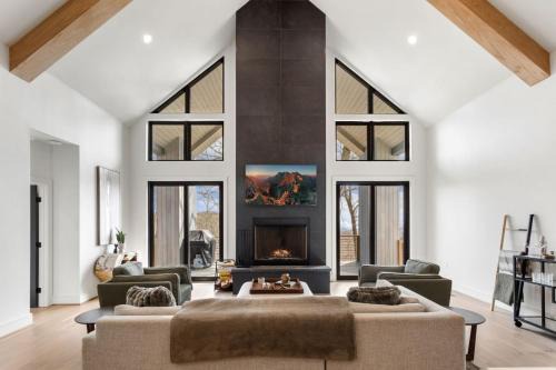 Sugar Mountain House | The Bear At Sugar Mountain