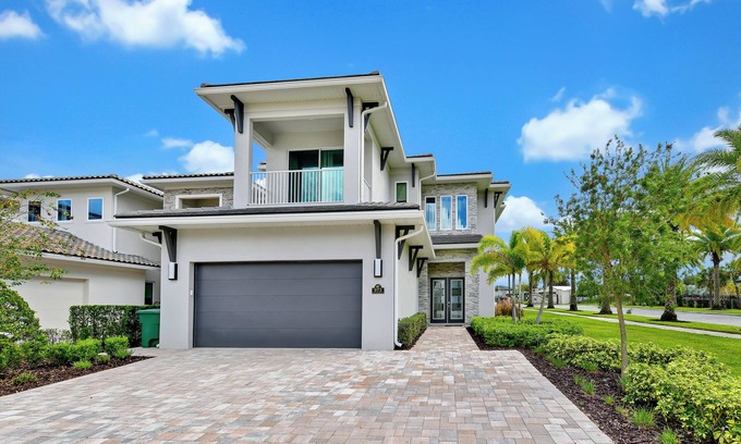 Reunion House | The Bear's Den Resort Orlando