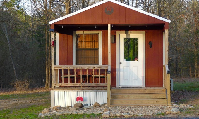 Pine Ridge Cabin | THE BEARS LAIR CABIN- Cabin#2 @ HIDDEN OAKS CABINS