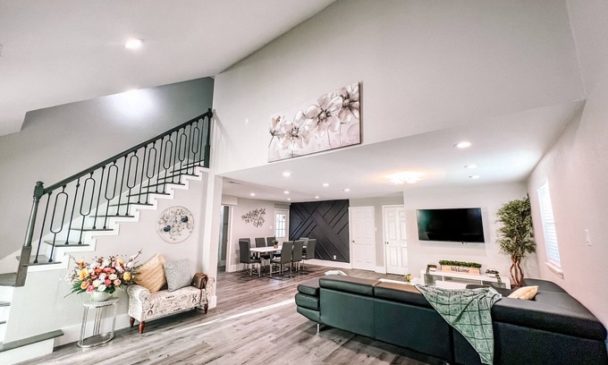 Clodine House | The beautiful home away from home - 4 beds/4 baths