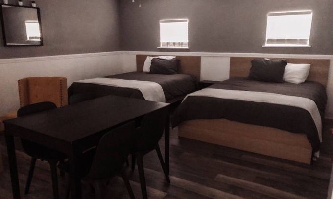 Red River Cabin | The Beautiful Pioneer Lodge 11