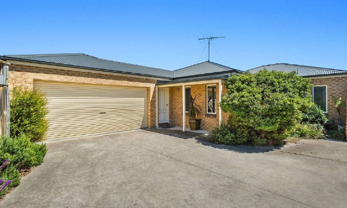Belmont House | The Belmont Villa - Geelong