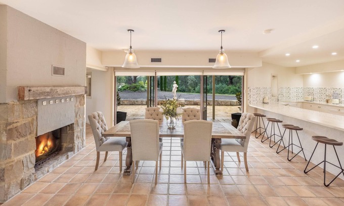 Belford House | The Beltree - A beautiful Hunter Valley getaway