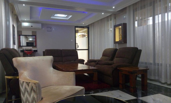Kisumu House | The Best Executive II Suite In Town