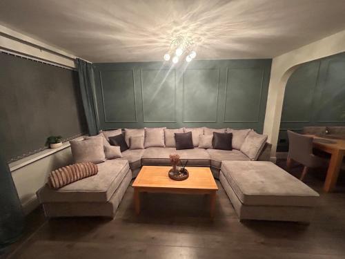 Bury House | The BEST house in Bury