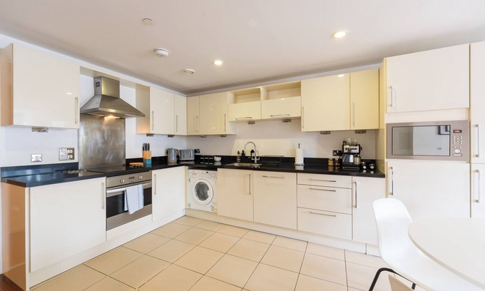 Castle Quarter Apartment | The best location in Cardiff City Centre