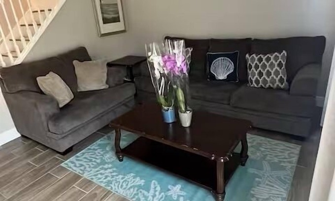Cumbrian Lakes House | The Best New TownHome in Kissimmee. Minutes away from the Parks!
