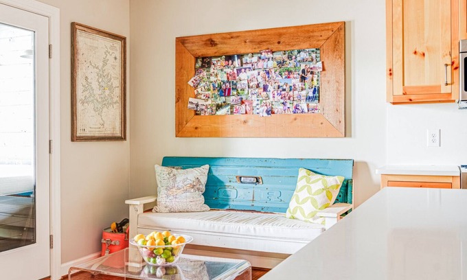 Pleasure Point House | The best of both worlds! Lake Martin home minutes from Jordan-Hare stadium.