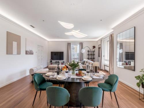 Rione XIV Borgo Apartment | The Best Rent - Prestigious multi-bedroom apartment overlooking St. Peter’s