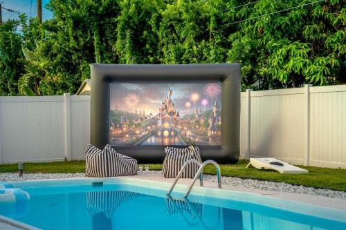 Clearwater House | The Beverley Pool Hot Tub Near Clearwater Beach