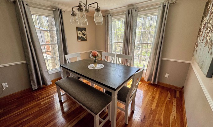 Bryan House | The Big Blue House – Spacious Bryan Retreat w/Game Room & Dog-Friendly Yard