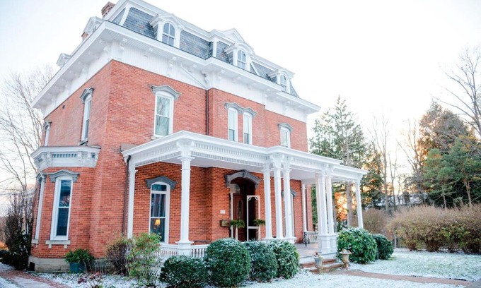 Mercer House | The Big Brickhouse