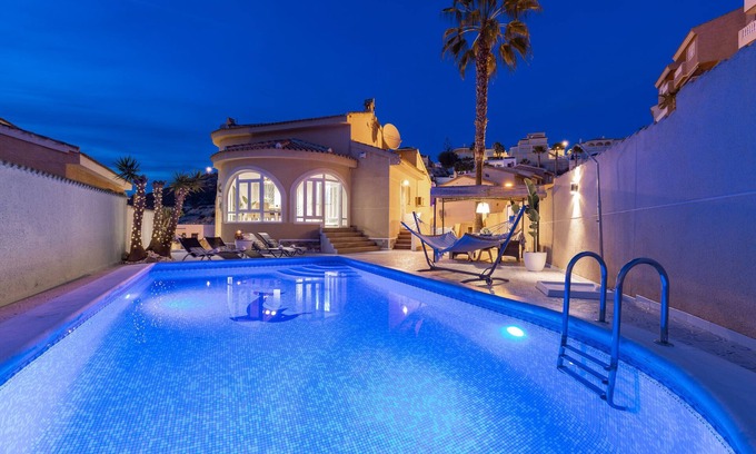 Rojales Villa | The Big Chill by Fidalsa