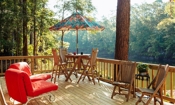 Jasper Bed & Breakfast | The Bird & Butterfly Inn