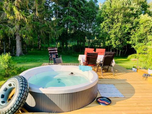 Stromstad O House | The Blomsholm Cabin - Recharge Your Electric Car