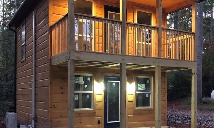 Winston - Salem Cabin | The Blue Door Cabin