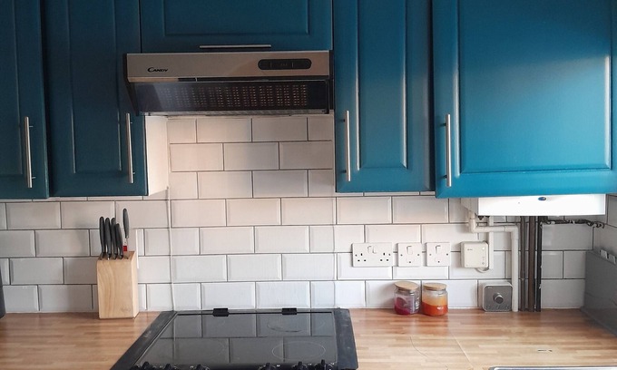 North End House | The Blue DoornHome away from home. nSerene location for your getaway.n