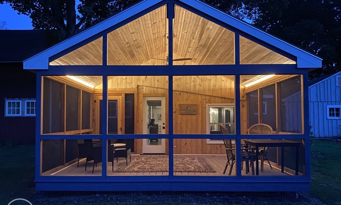 Ashley Falls Cottage | The Blue Elm - A Historic Berkshire Cottage
