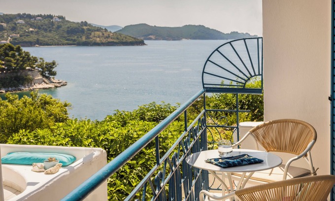 Punta House | The Blue