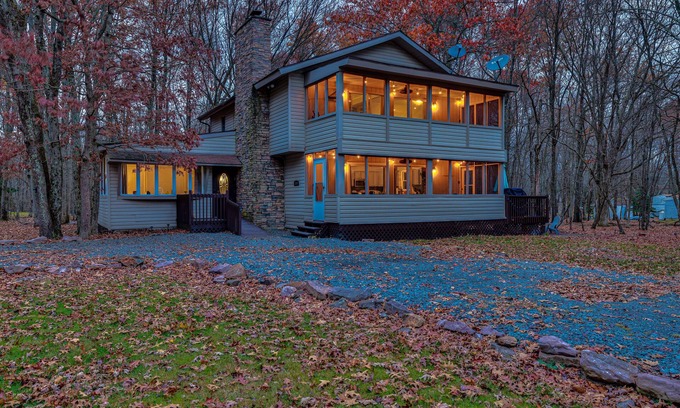 Albrightsville Cabin | The Blue Heron - Visit Jim Thorpe & Wineries!