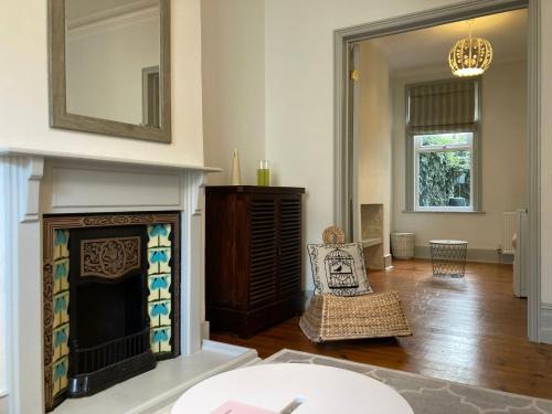 Worthing House | The Blue House