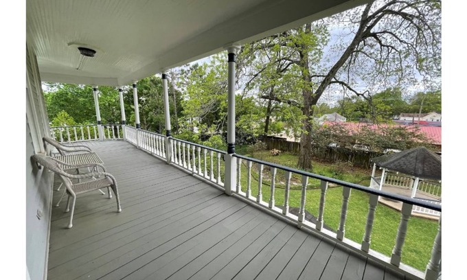 Nacogdoches House | The Blueberry Room at Haden Edwards House