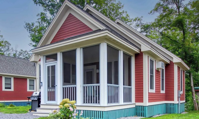 Cherry Valley House | The Bluebird - 7 Summer Village