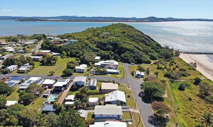Keppel Sands House | The Boat House at Keppel Sands