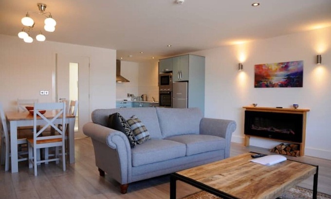 Dingle House | The Boatshed House: Holiday Home Dingle