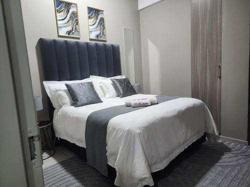 Greater Johannesburg Metropolitan Area Apartment | The Bolton Apartment