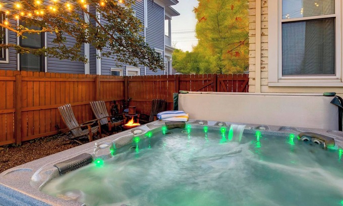 Bonnycastle House | The Bonnycastle Massive 6BR New Orleans Themed Speakeasy, Bourbon Game Room & Hot Tub & Playground