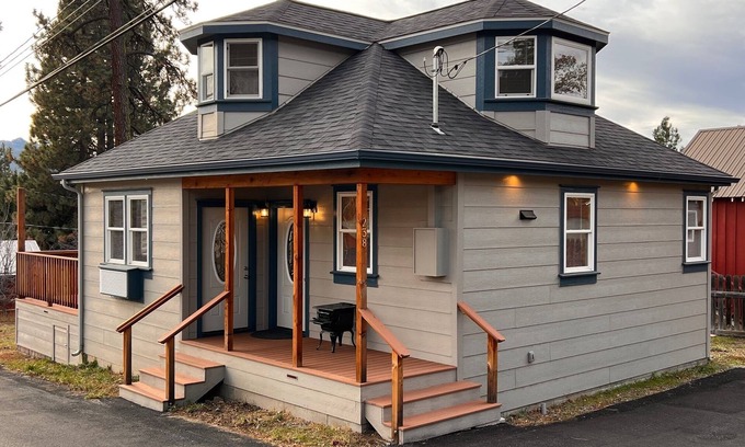 Blairsden-Graeagle House | "The Bonta House" located in downtown Blairsden, CA