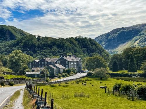 Borrowdale Hotel | The Borrowdale Hotel