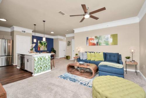 League City Apartment | The Botanical Dream - Kemah Boardwalk - Houston