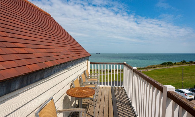 Kingsgate Hotel | The Botany Bay Hotel