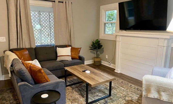 Wooster House | The Bowman House. King Bed