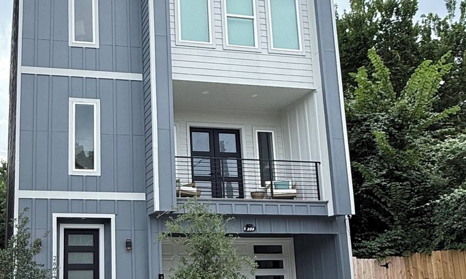 Greater Third Ward House | The Brailsfort